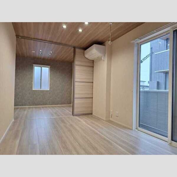 居室・リビング (リビング別方向)