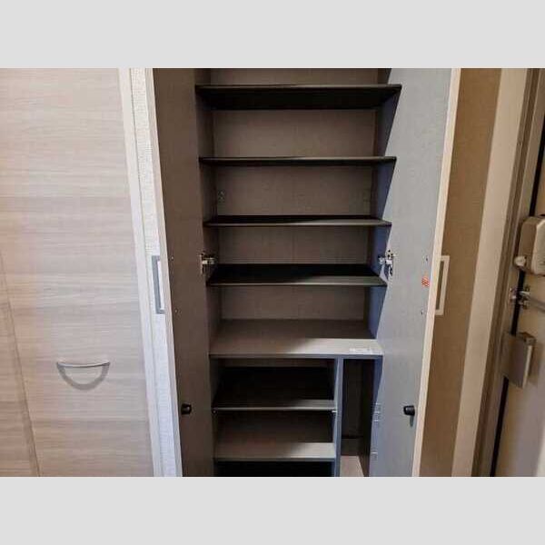 玄関 (シューズボックス)