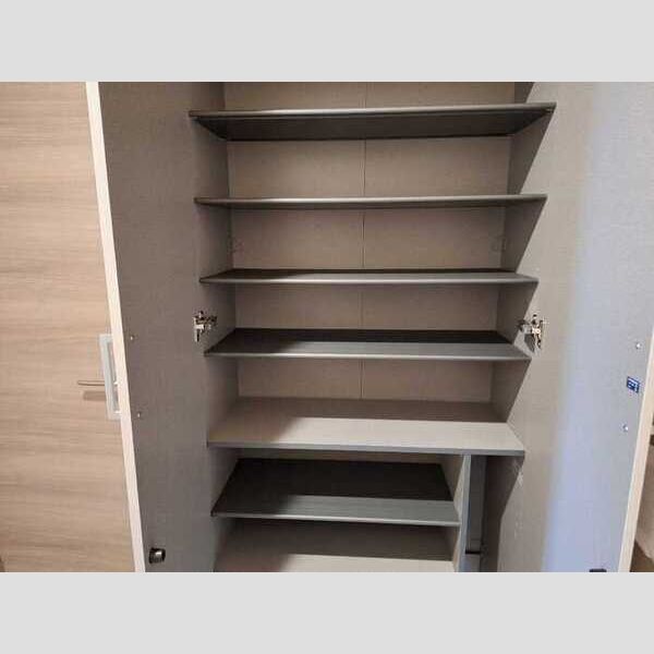 玄関 (シューズボックス)