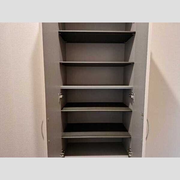 玄関 (シューズボックス)