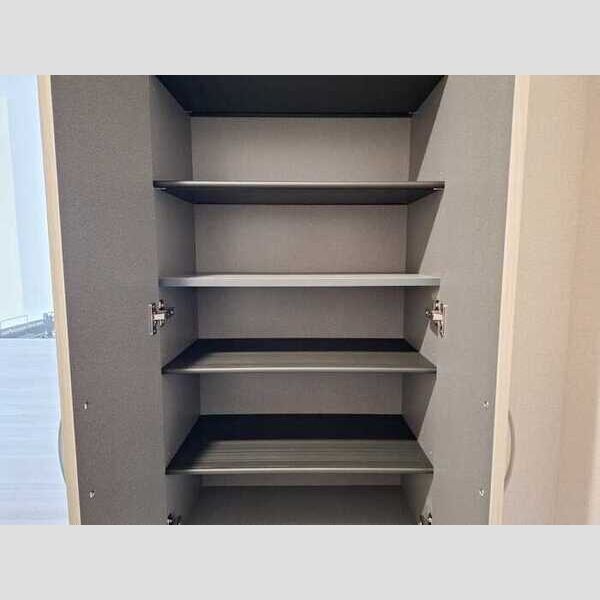 玄関 (シューズボックス)