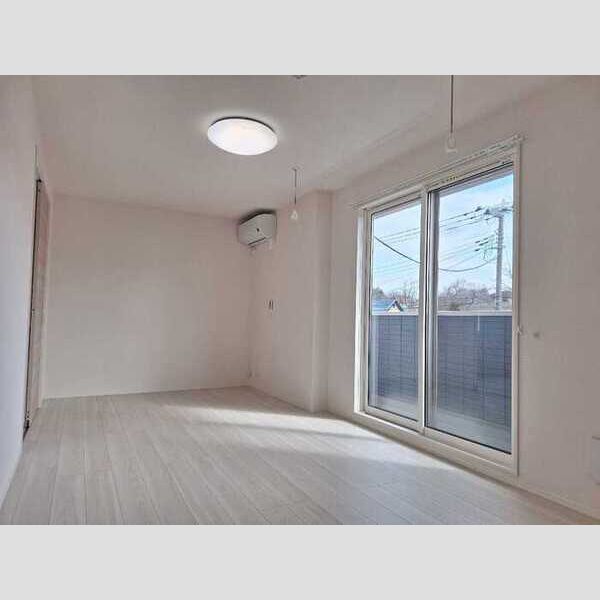 居室・リビング (リビング別方向)