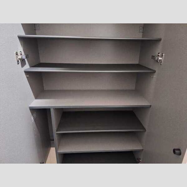 玄関 (シューズボックス)