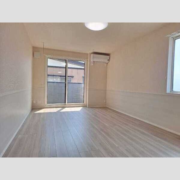 居室・リビング (リビング別方向)