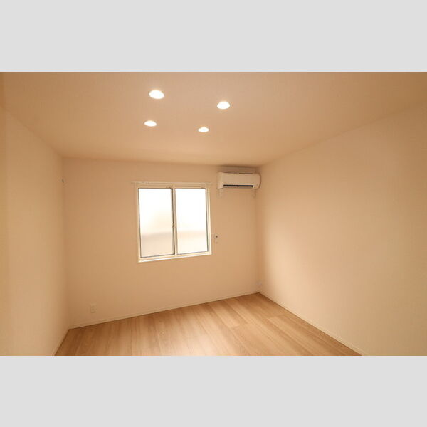 その他 (6.9帖洋室)