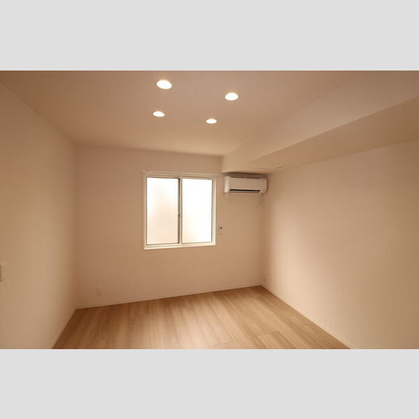 その他 (6.9帖洋室)