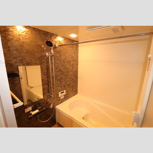 バス (浴室)