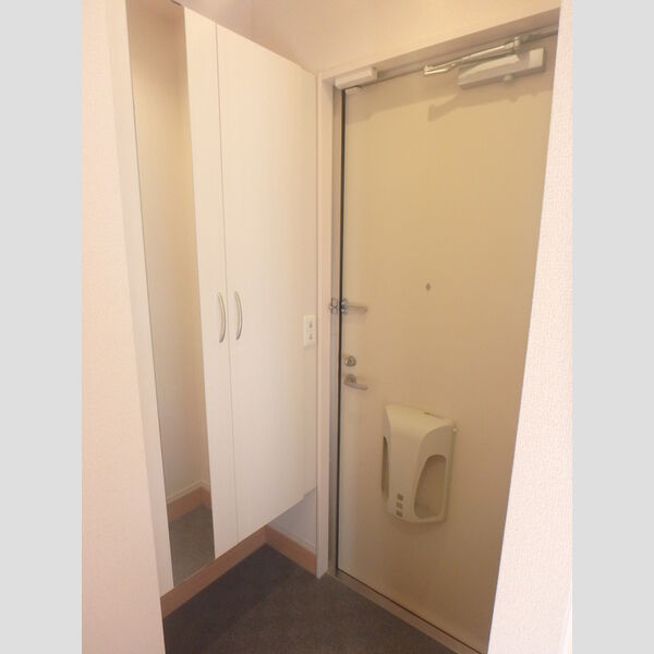 玄関 (シューズボックス)