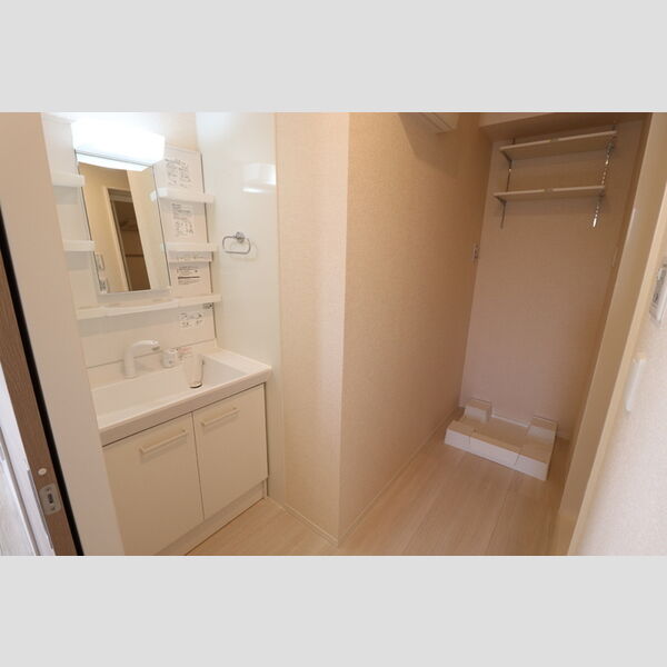 洗面所 (洗面室)