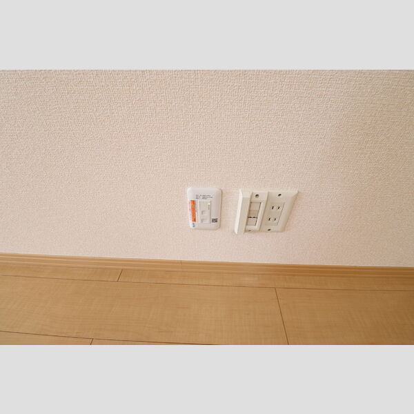 その他 (インターネット(WI-FI対応)無料)