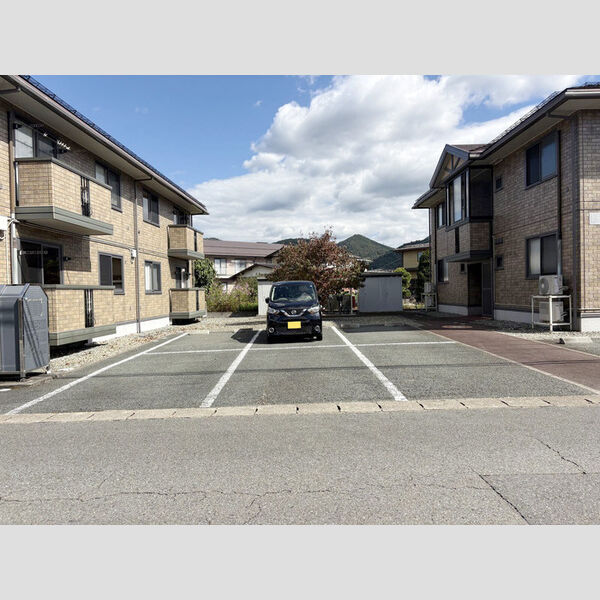 駐車場 (駐車場)