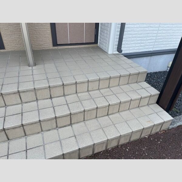 現地周辺 (ロビー)