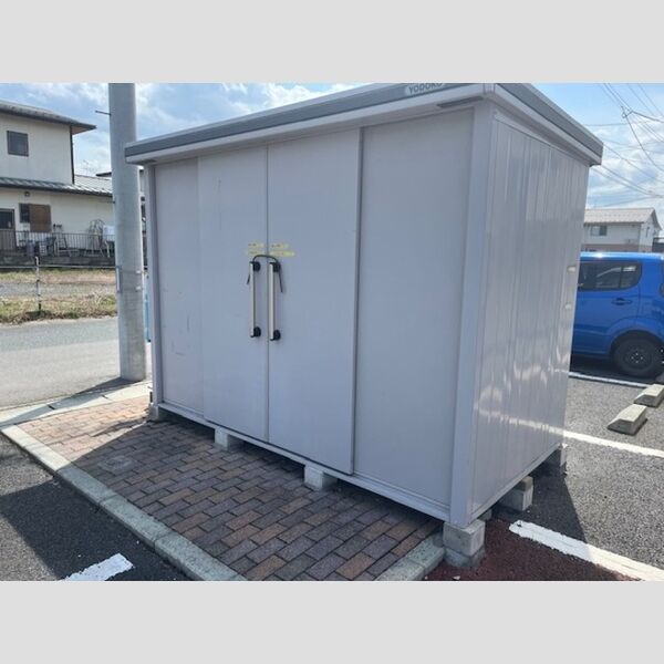 現地周辺 (ゴミステーション)