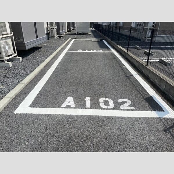 駐車場 (駐車場)