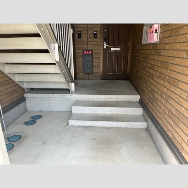 現地周辺 (ロビー)