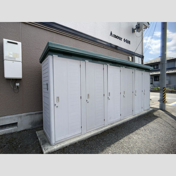 現地周辺 (物置)