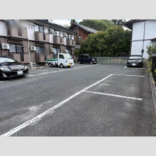 駐車場 (駐車場)