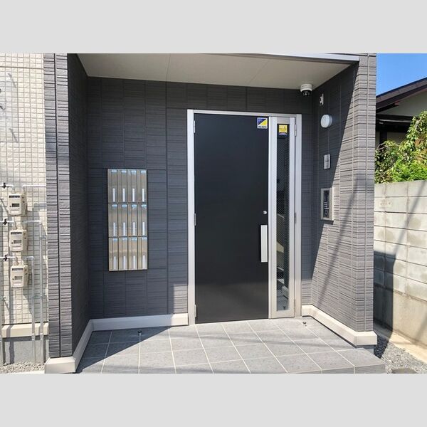 エントランス (エントランス)