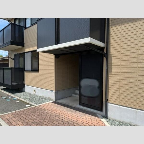 エントランス (エントランス)