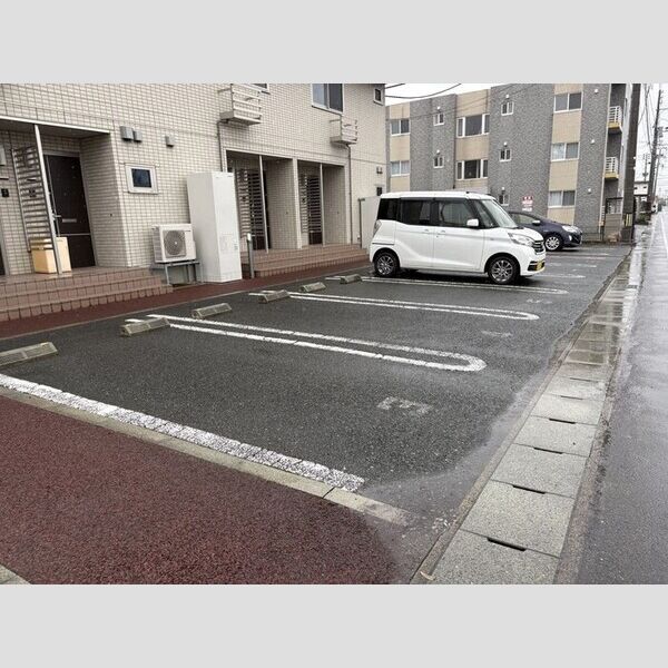 駐車場 (駐車場)