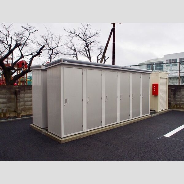 現地周辺 (物置)