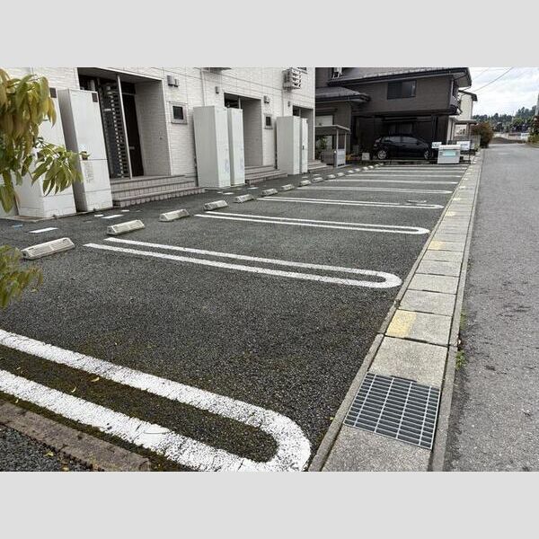 駐車場 (駐車場)