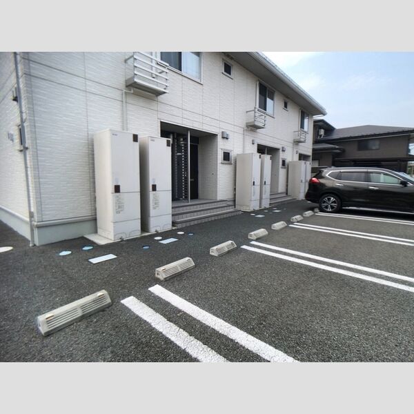 エントランス (玄関前アプローチ)
