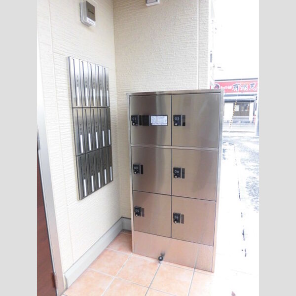 現地周辺 (集合ポスト・宅配BOX)