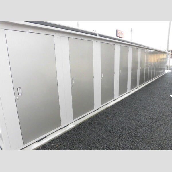 現地周辺 (物置)