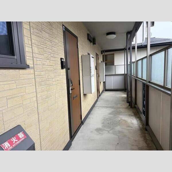 エントランス (共用部)