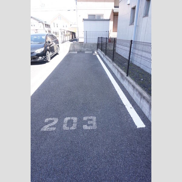 駐車場 (駐車場)