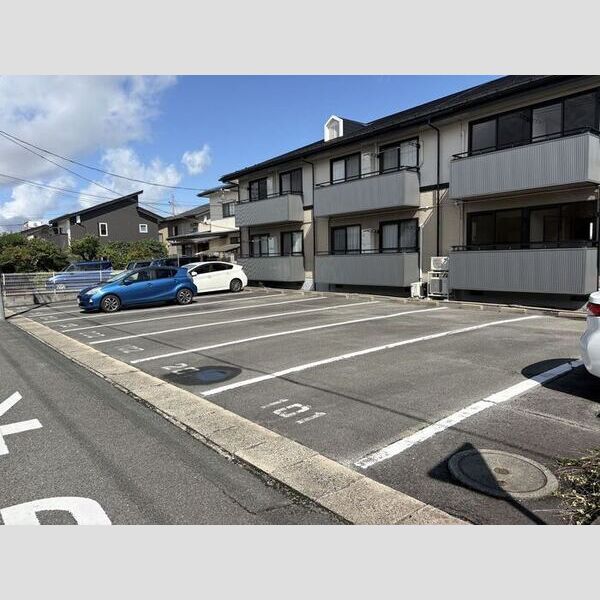 駐車場 (駐車場)