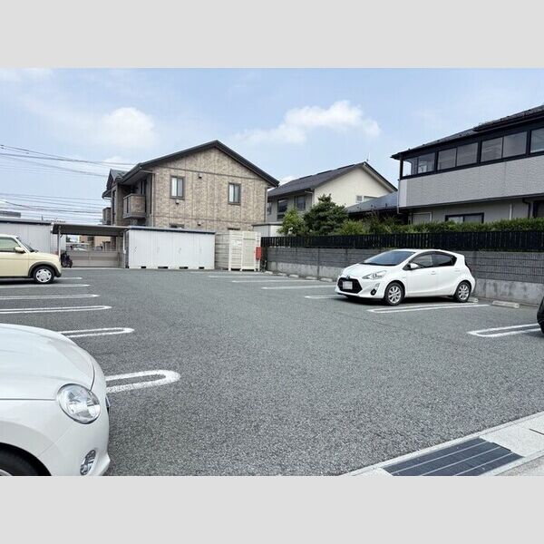 駐車場 (駐車場)