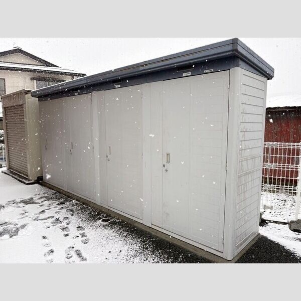 現地周辺 (物置)