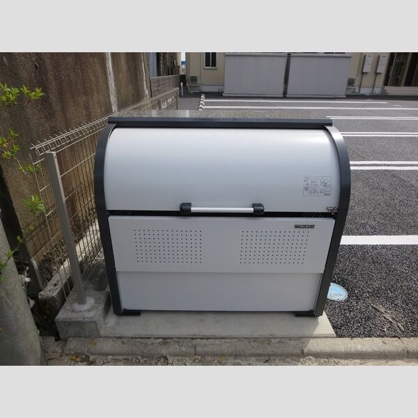 現地周辺 (ゴミ捨て場)