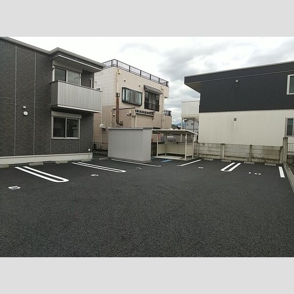 駐車場 (駐車場)