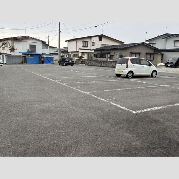 駐車場 (駐車場)