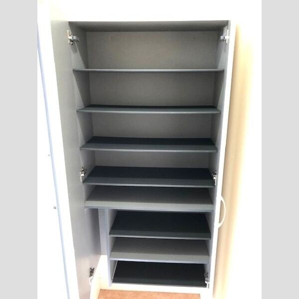 玄関 (シューズボックス)