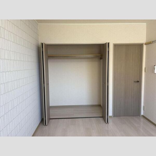 収納 (クローゼット)