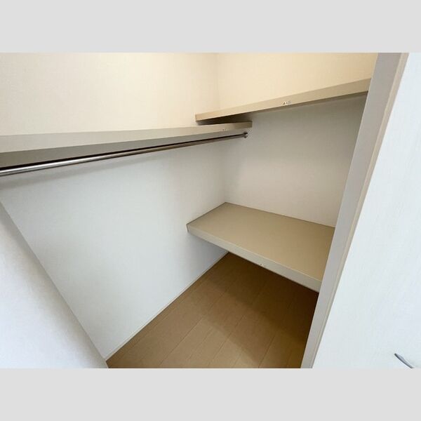 収納 (クローゼット)