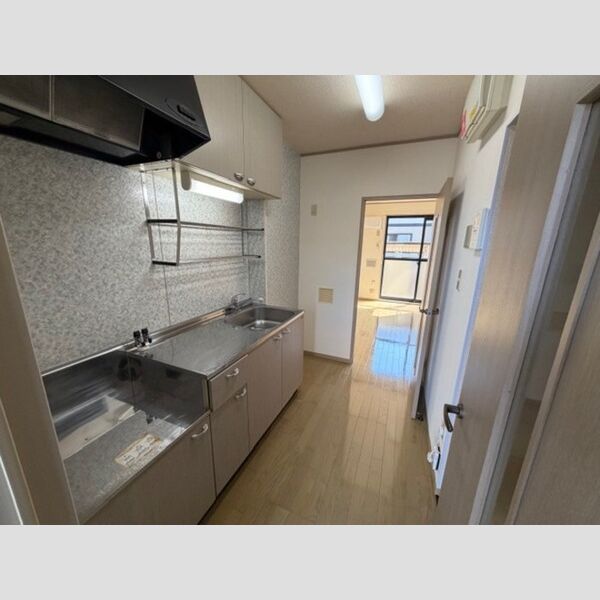 居室・リビング (台所)