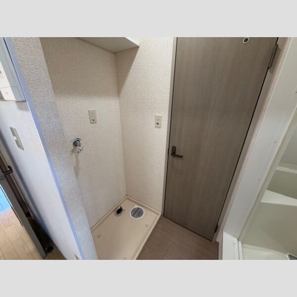 洗面所 (脱衣場)