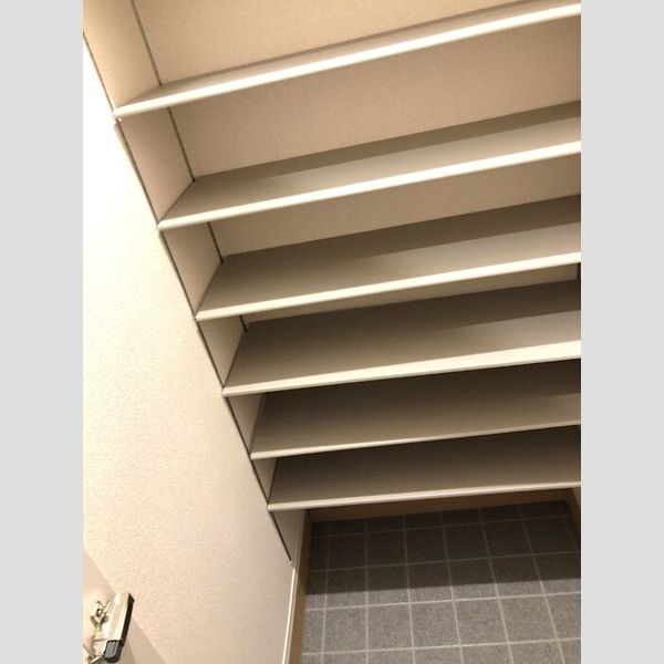 玄関 (シューズボックス)