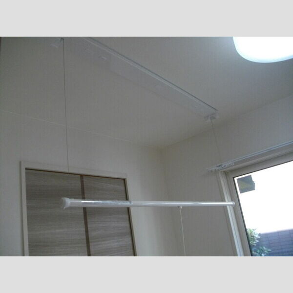 その他設備 (室内物干)