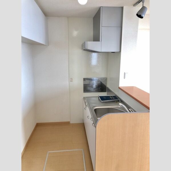 キッチン (キッチン)