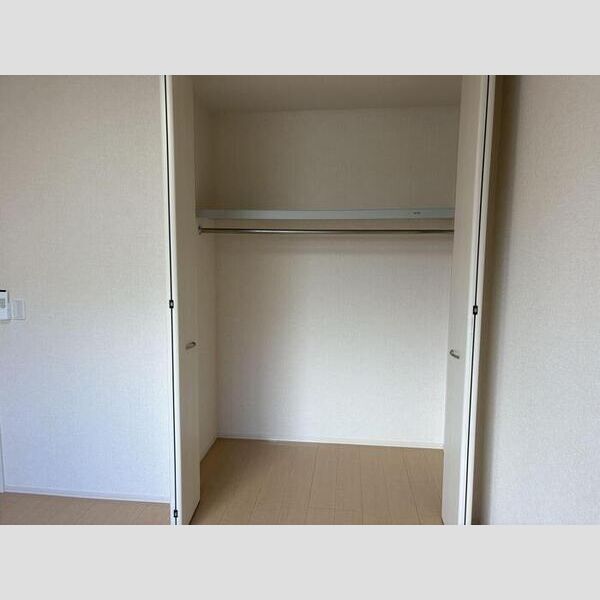 収納 (クローゼット)