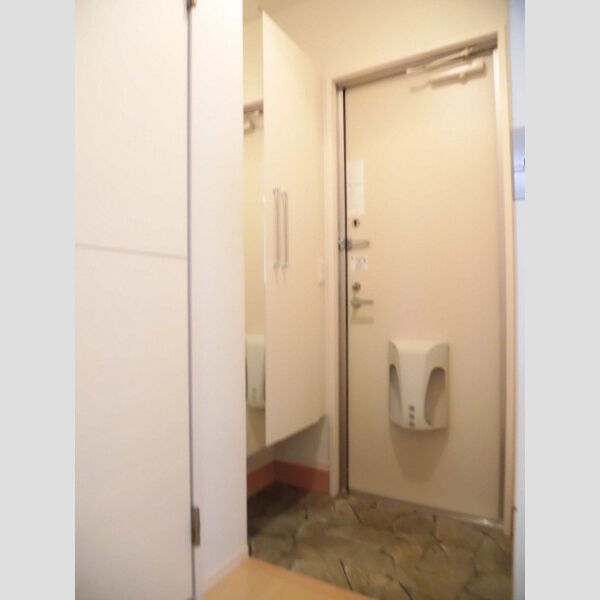 玄関 (玄関)