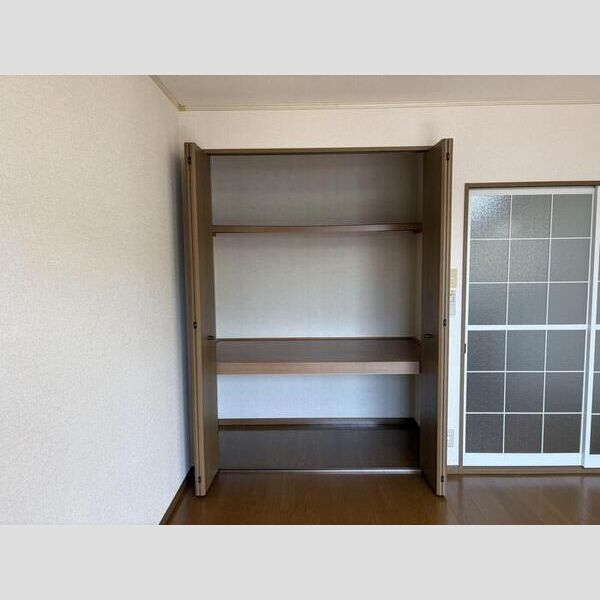 収納 (収納)
