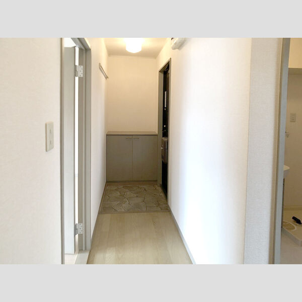 玄関 (廊下)