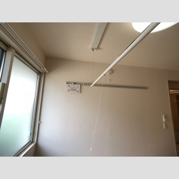 その他 (室内物干し)